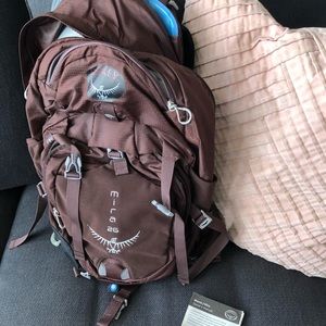 Osprey Mira 26 + Hydration Pack Women’s Small